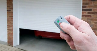 Купить автоматику для рулонных ворот Касимов, цена от 2744 руб.